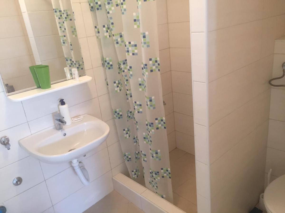 Apartment Perla - 150M From The Sea 노비비노돌스키 외부 사진
